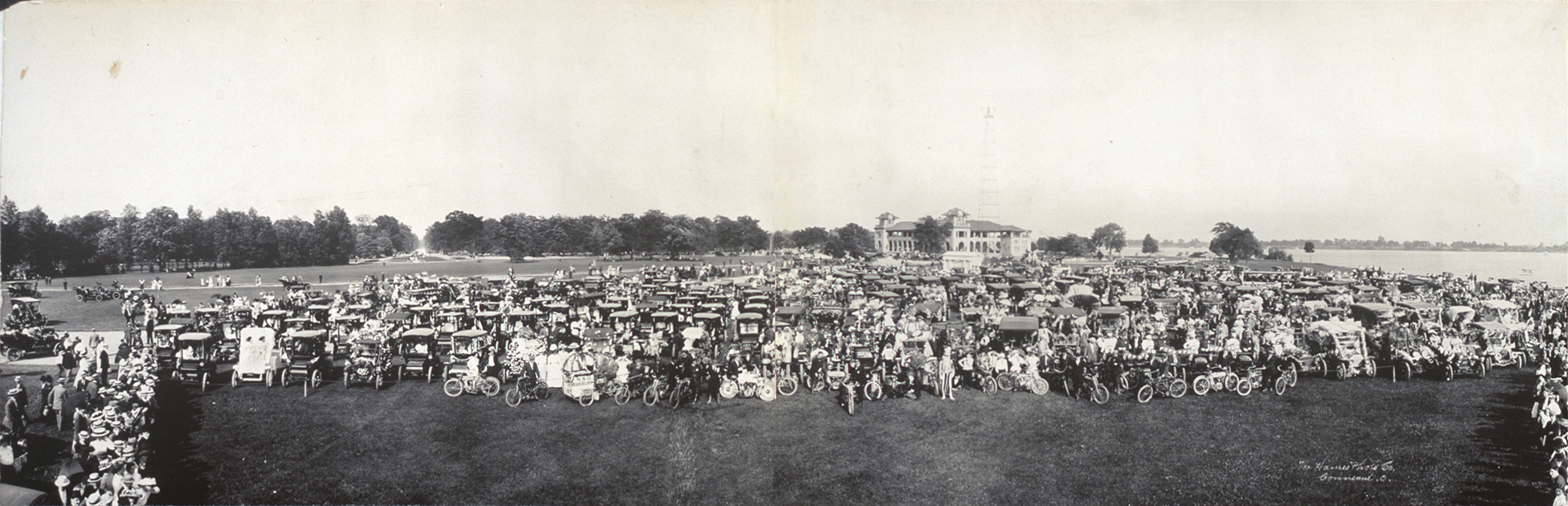 Auto Panorama Detroit, Michigan, 1909, 1909 — historic image