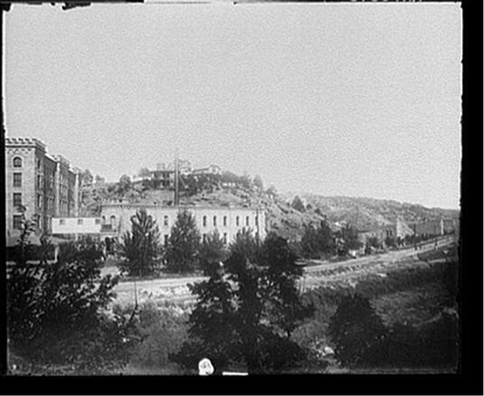 [Evans Hotel, Hot Springs, South Dakota], [between 1880 and 1920] — historic photograph