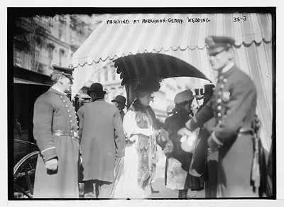 Guests arriving at Harriman - Gerry wedding