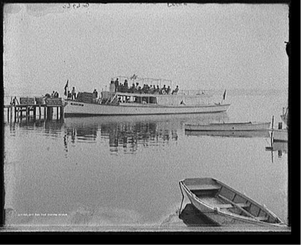 Off for the Indian River, c[ca. 1910] — historic photograph