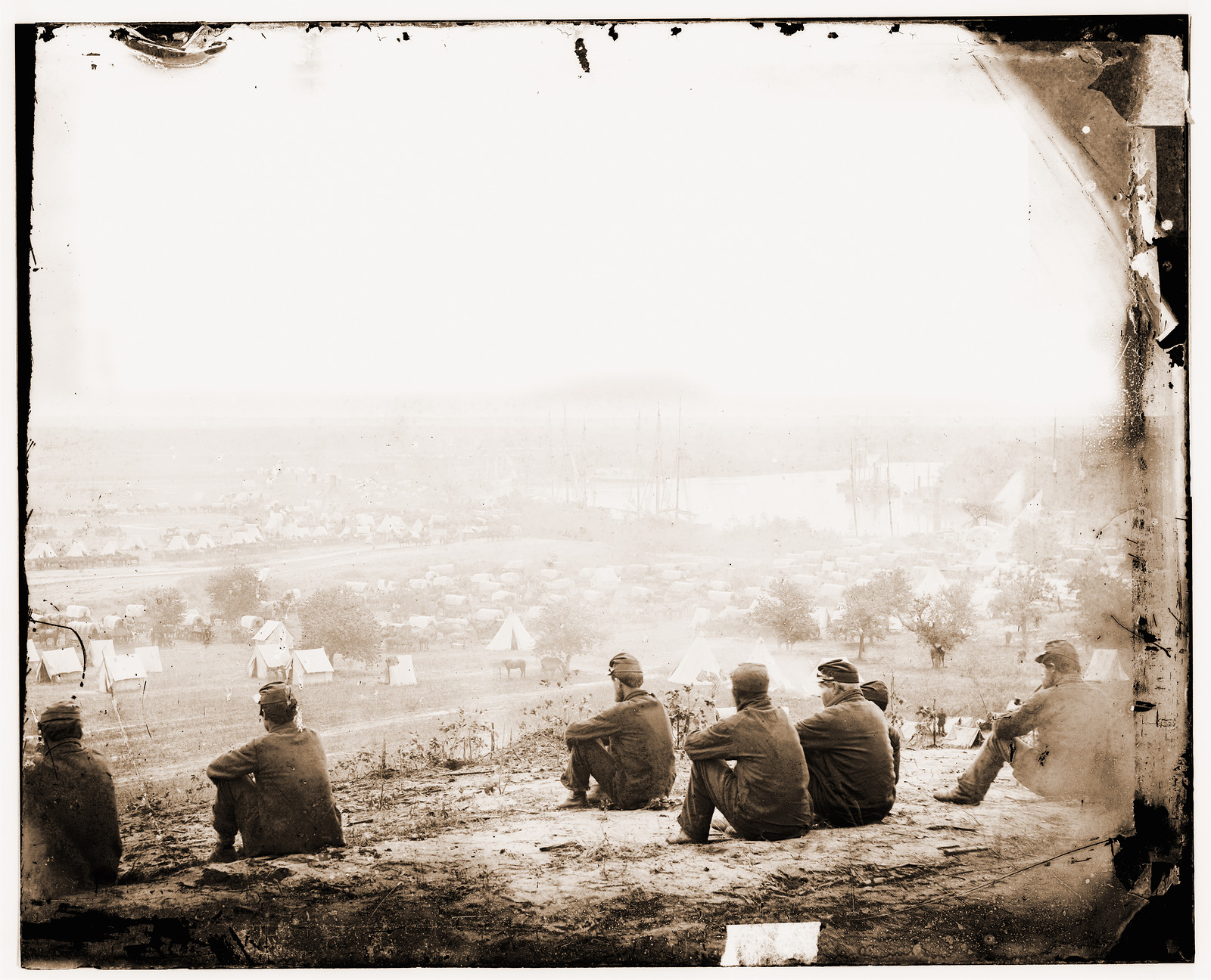 Cumberland Landing Virginia. Federal encampment on the Pamunkey River, 1862 — historic photograph