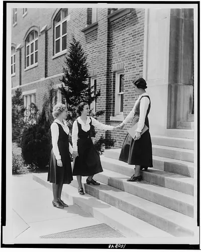 Vintage Photo Print - St. Louis - Welcome freshmen