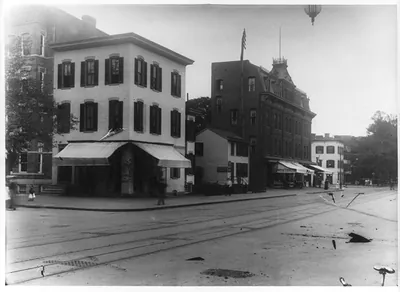 Washington, D.C.: North side of G St. & 6th St. looking east(?)