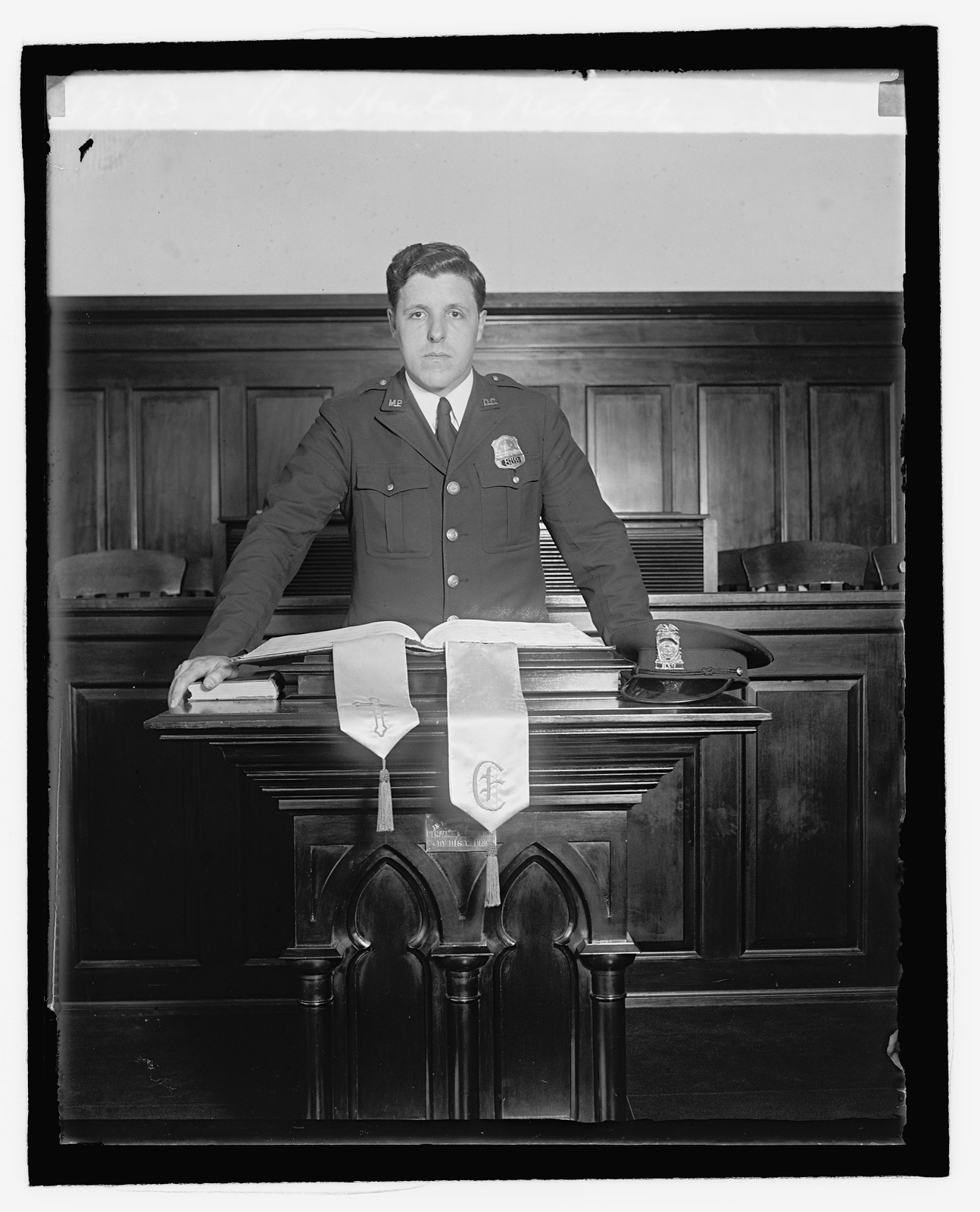 Rev. Harley Metcalf, [7/12/29], [1929 July 12] — historic photograph