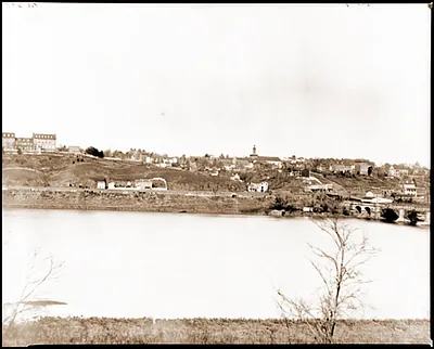 Washington D.C. Georgetown from the Virginia bank; Aqueduct Bridge at the extreme r