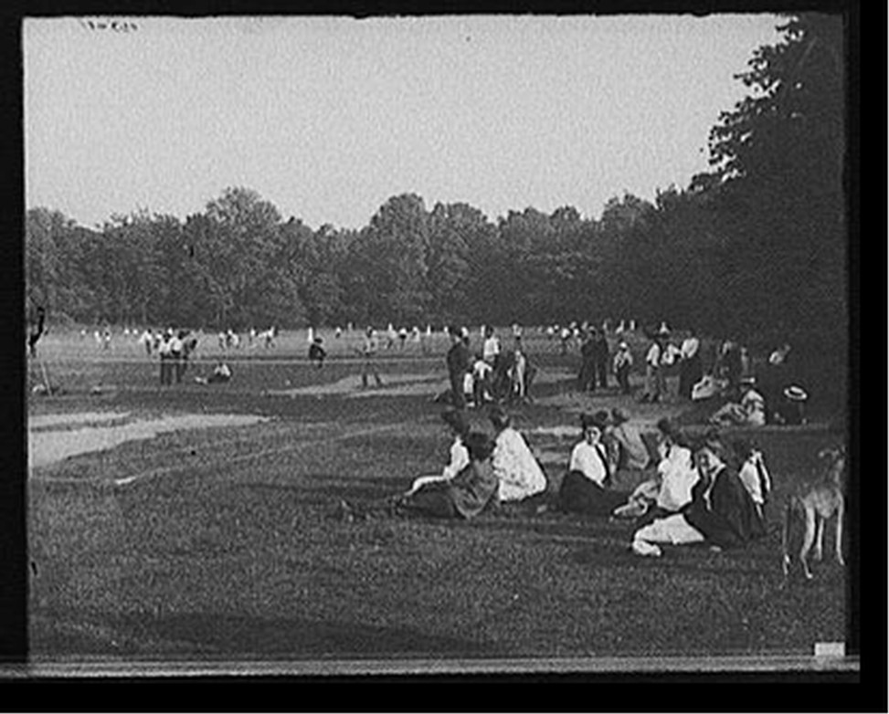 [Central Park, the tennis courts, New York, N.Y.], [between 1900 and 1910] — historic photograph