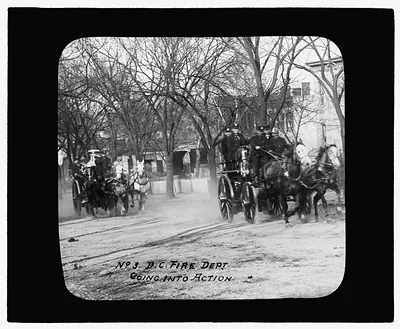 [Baltimore fire, 1904] No. 3 D.C. Fire Dept. going into action