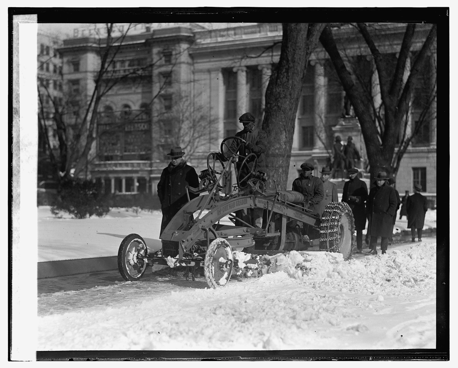 Ford Motor Co. tractor, [1925] — historic photograph