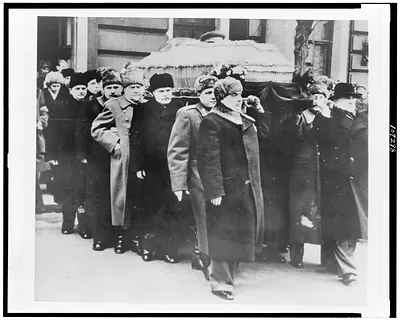 Ousted Beria at Stalin's funeral