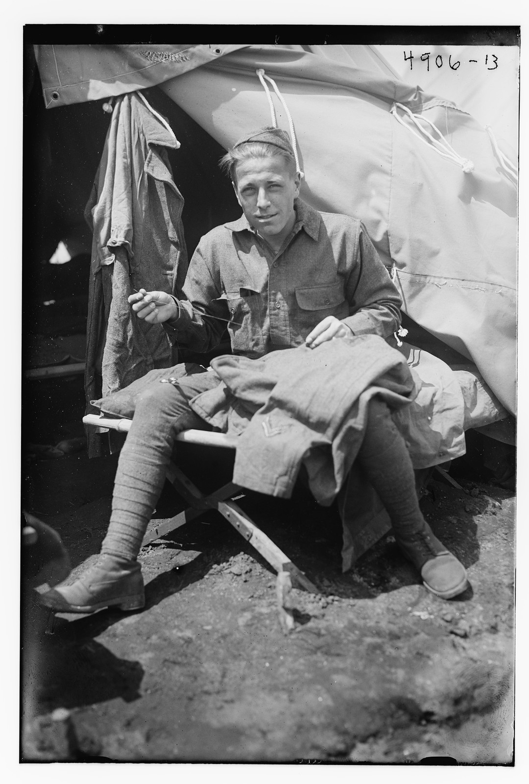 Unidentified soldier, n/a — historic photograph