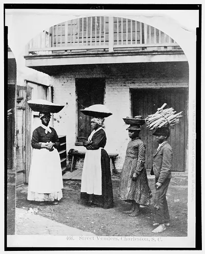 [African Americans working, Charleston, S.C.: Street venders]