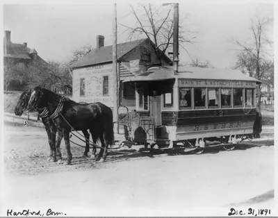 [Conn. - Hartford - horse-drawn street railways: H&WHRR car #2 at G.L. Filley store]