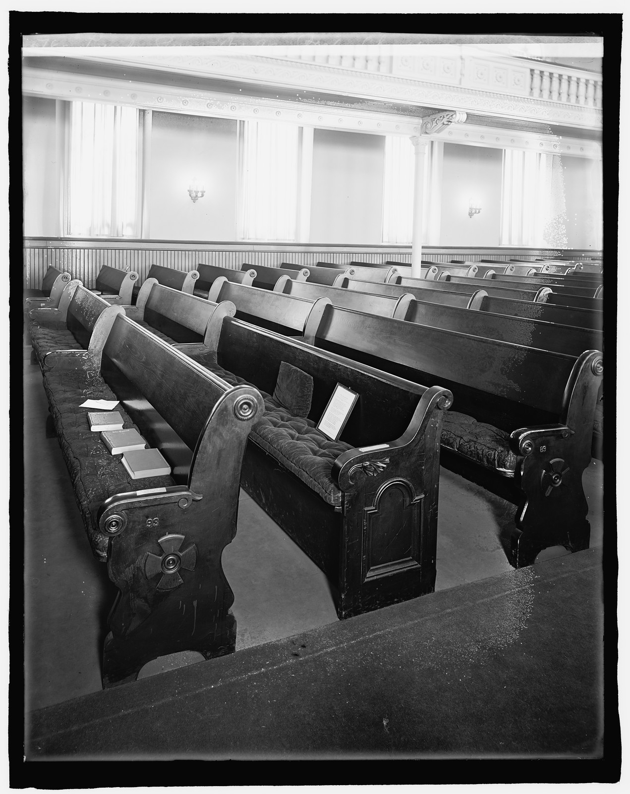 Lincoln pew, N.Y. Ave. Presby. Church, [Washington, D.C.], [between 1910 and 1925] — historic photograph