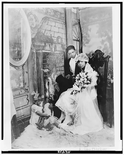Wedding Day, Harlem, 1926 / Van DerZee, NYC.