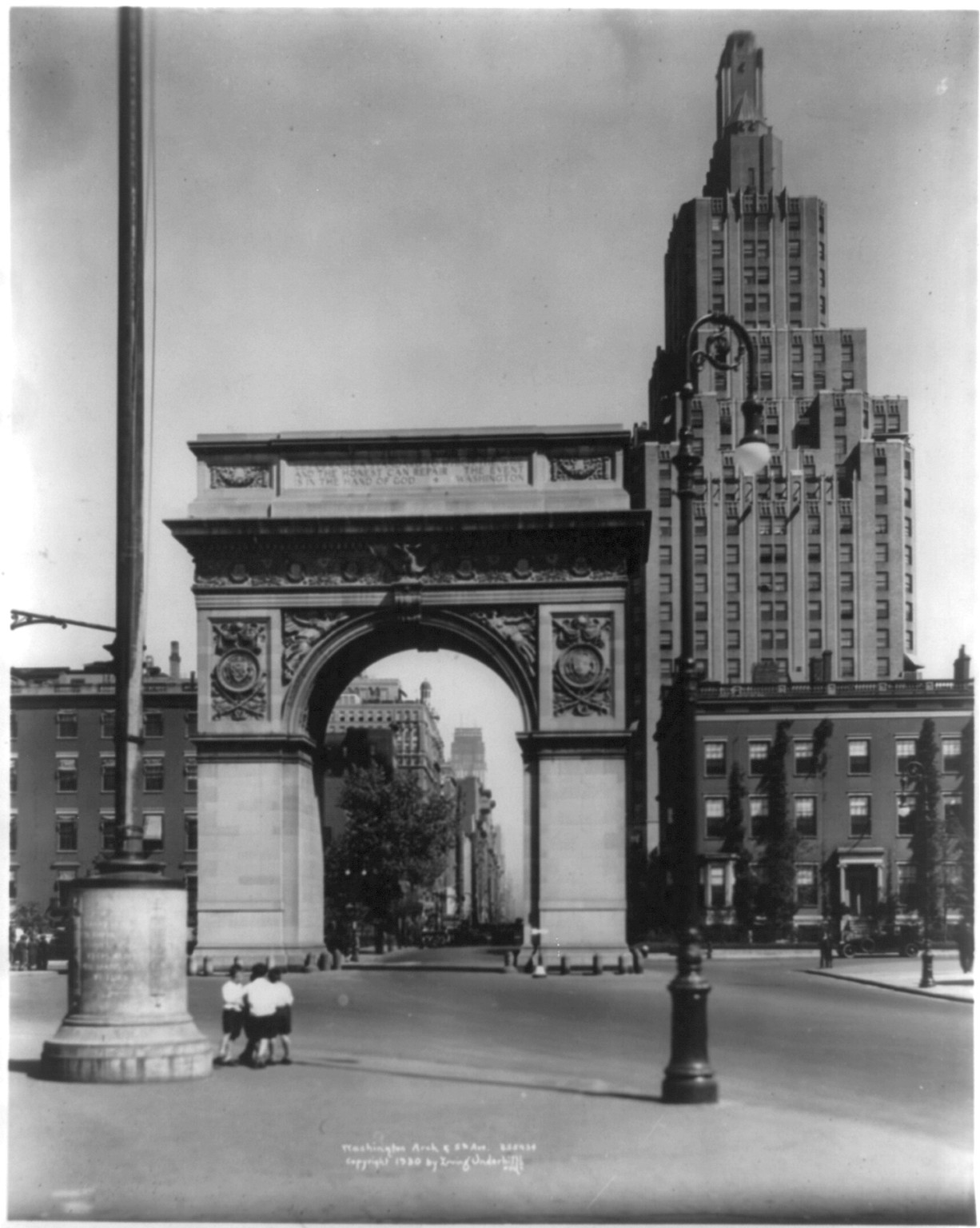 Washington Arch and 5th Ave., N.Y.C., c1930. — historic photograph