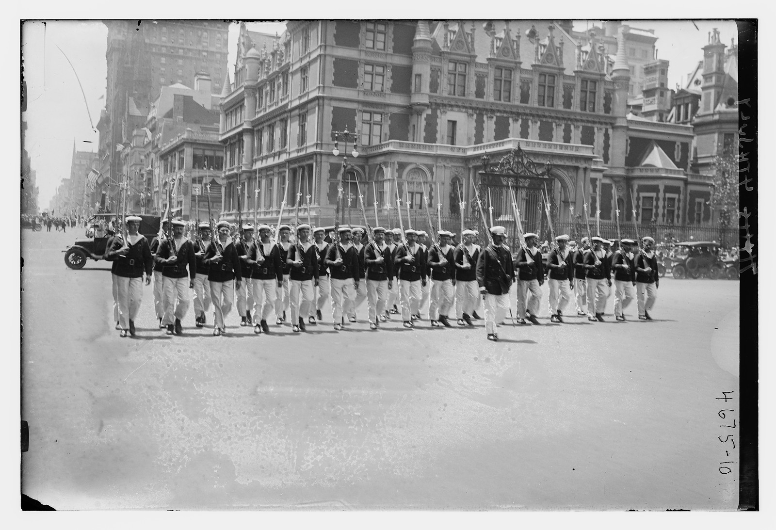 July 4th parade, n/a — historic photograph