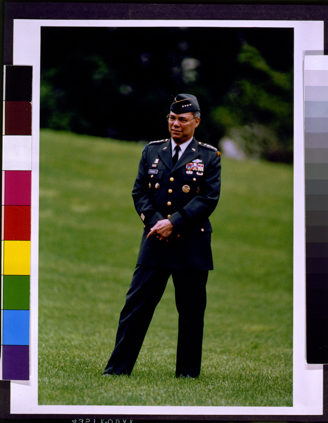 [Colin L. Powell, full-length portrait, standing, facing left] / Official White House photograph., [between 1980 and 1993] — historic photograph