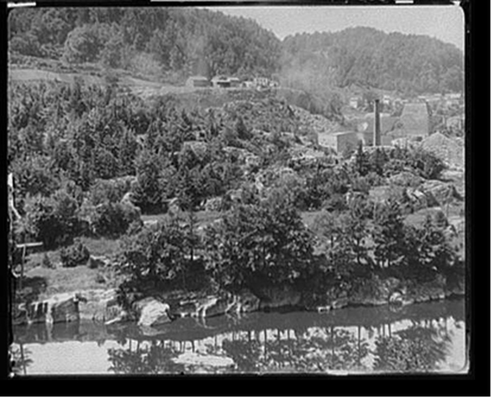 Little Falls, New York Central trains passing, Mohawk Valley, New York, c1890. — historic photograph