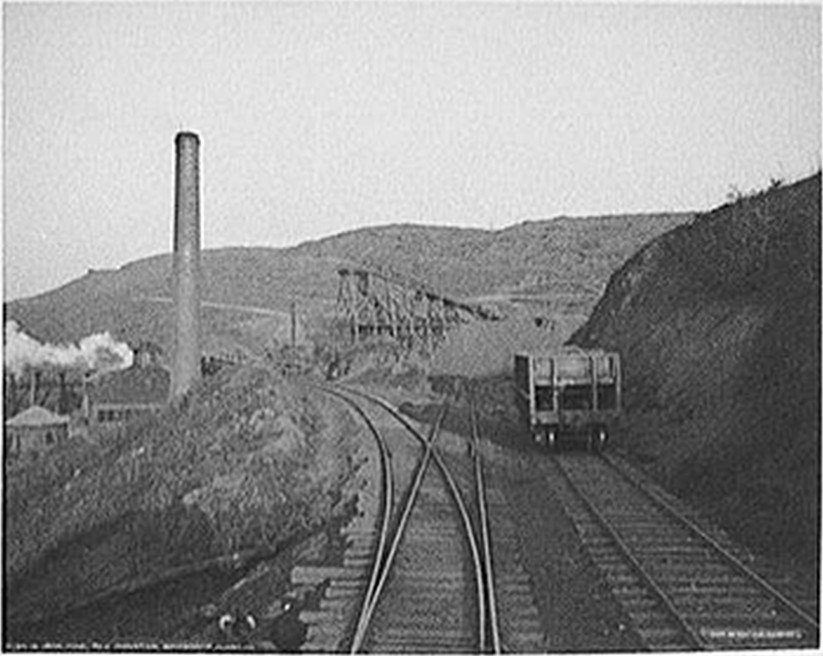 Iron mine, Red Mountain, Birmingham, Alabama, c[1906] — historic photograph