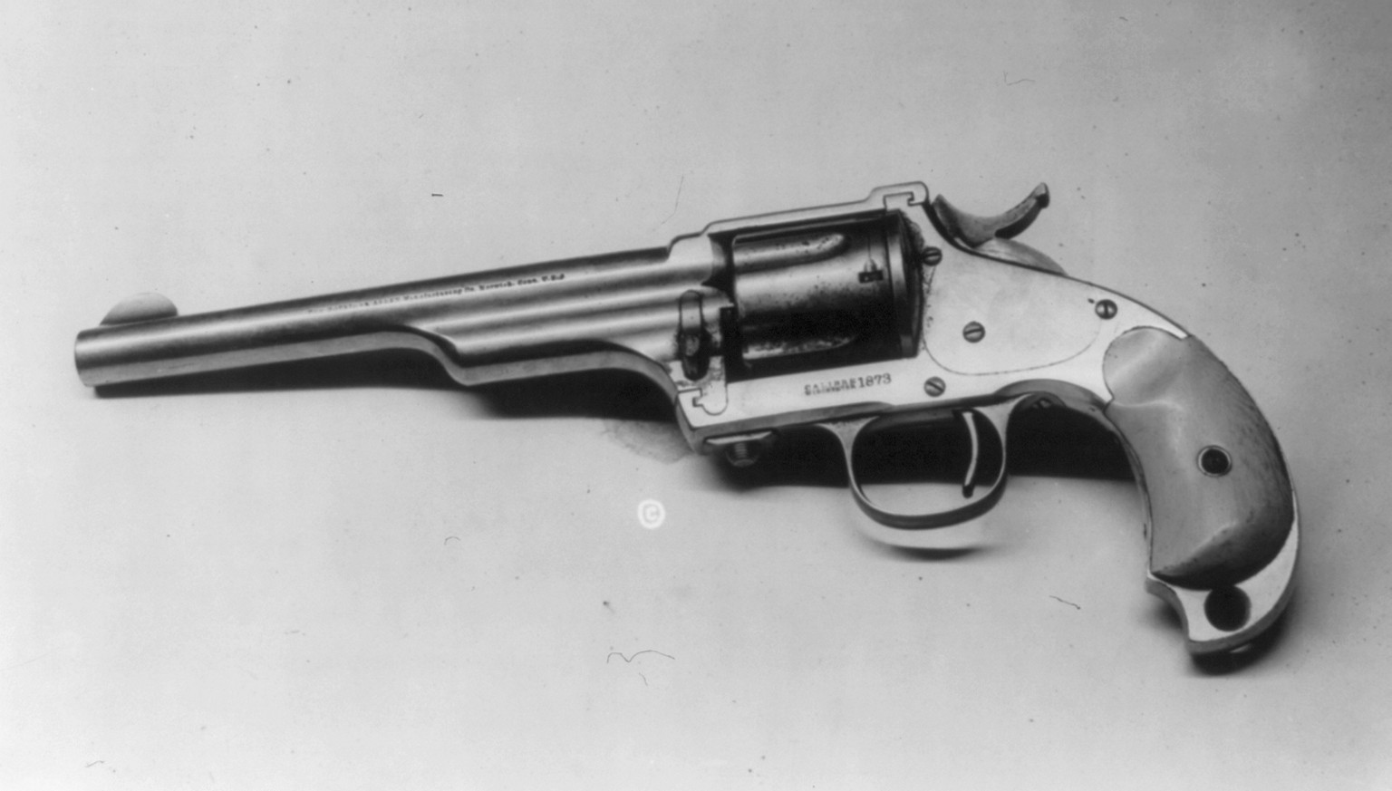 [Jesse James; his 44 Hopkins & Allen pistol, 1873 model], c1921. — historic photograph