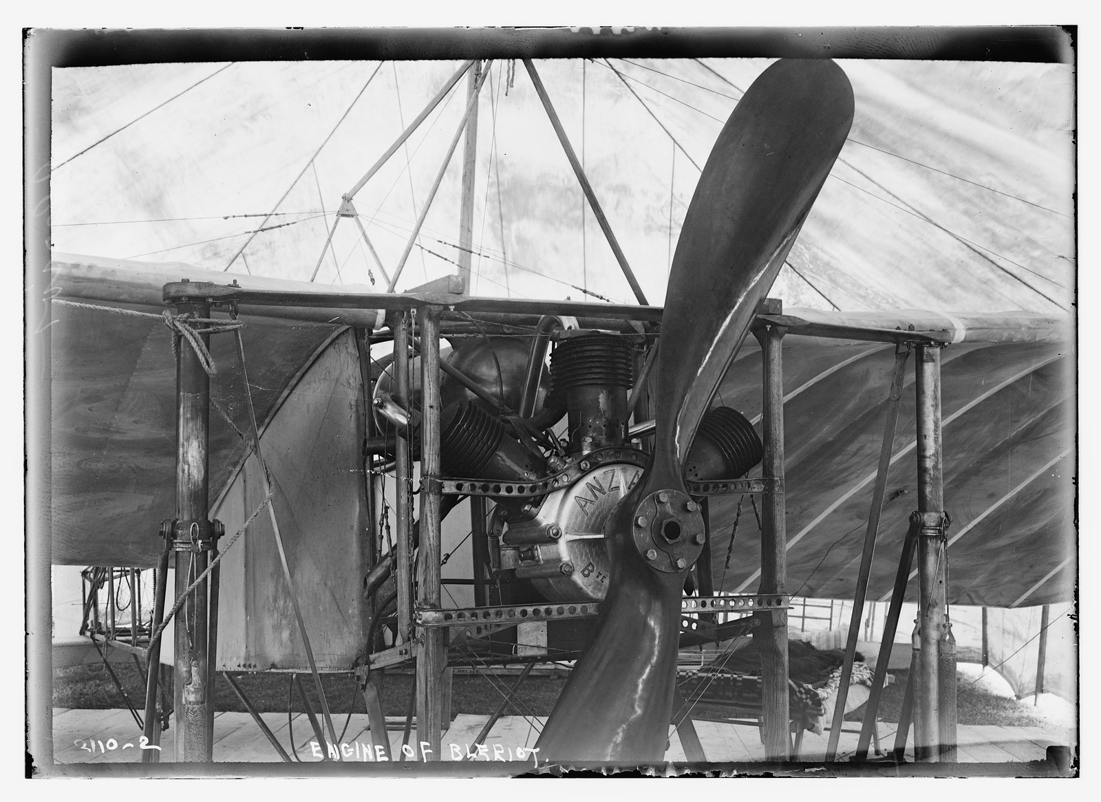Engine of Bleriot, n/a — historic photograph