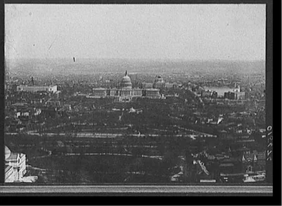 [United States Capitol and Mall, bird's-eye view, Washington, D.C.]