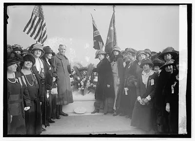 Daughters of Confederacy at Arlington, [11/22/23]