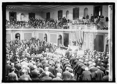 Speaker Gillette swearing in 67th Congress, 4/11/21