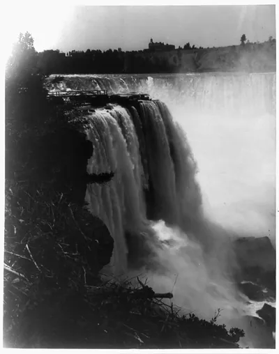 Horseshoe Falls, no. 1 [Niagara Falls]