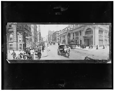The Sunday parade, Fifth Avenue
