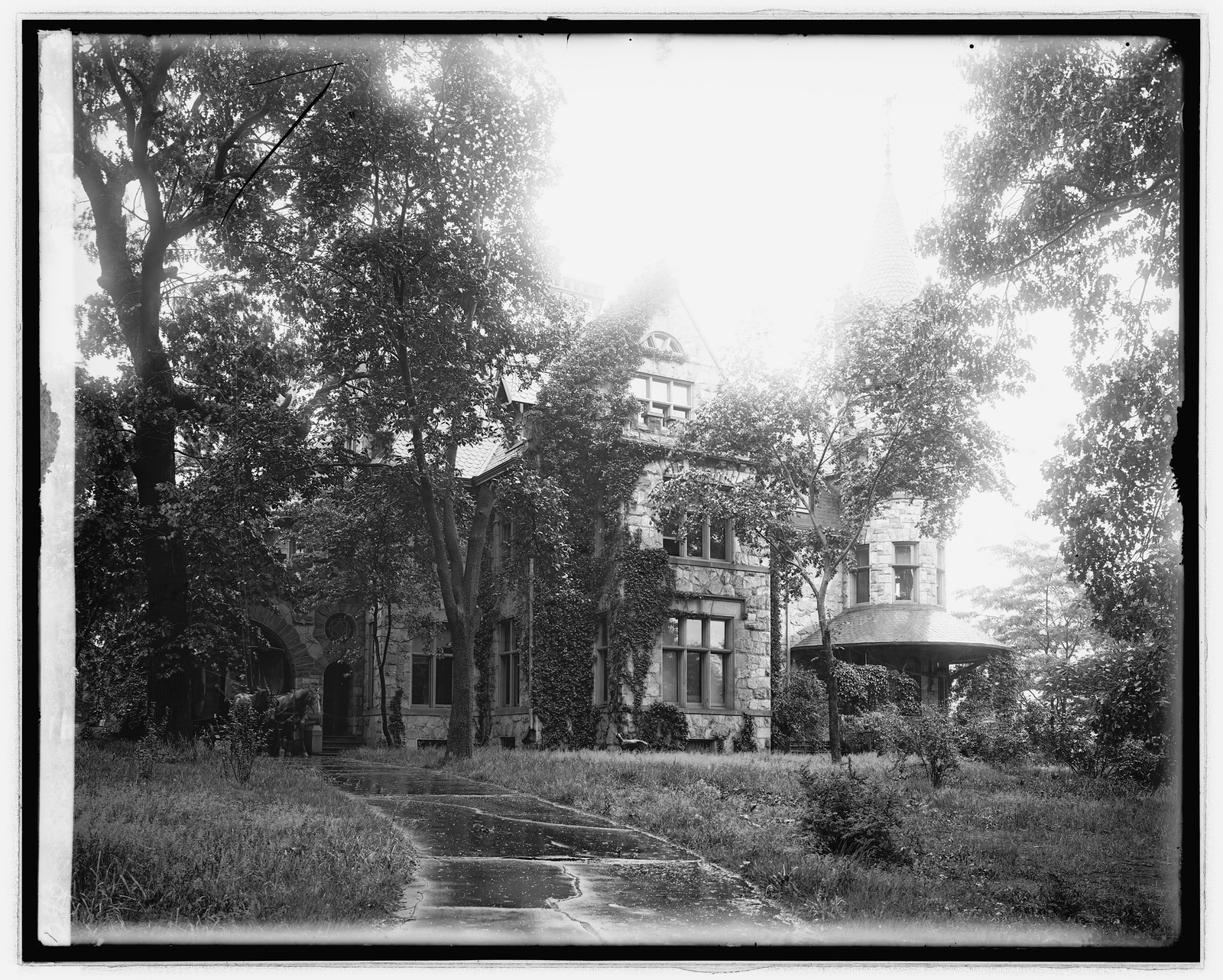 Balmont house, 14 & Clifton, [Washington, D.C.], 1913, 1913 — historic photograph