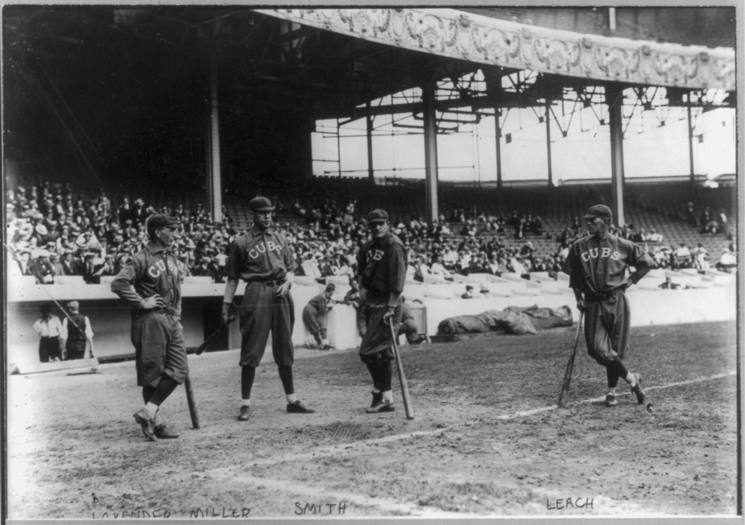 [Jimmy Lavender, Ward Miller, Charlie Smith, and Tommy Leach, Chicago NL (baseball)], [ca. 1913] — historic photograph