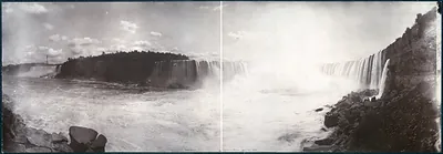 Panoramic black-and-white photograph of Niagara Falls