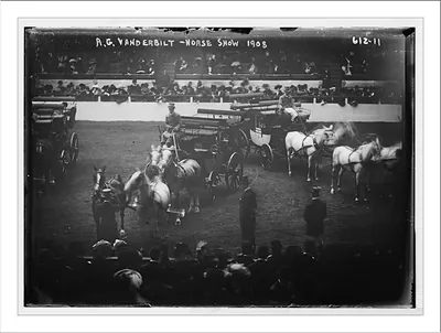 Horse Show, carriage of A.G. Vanderbilt