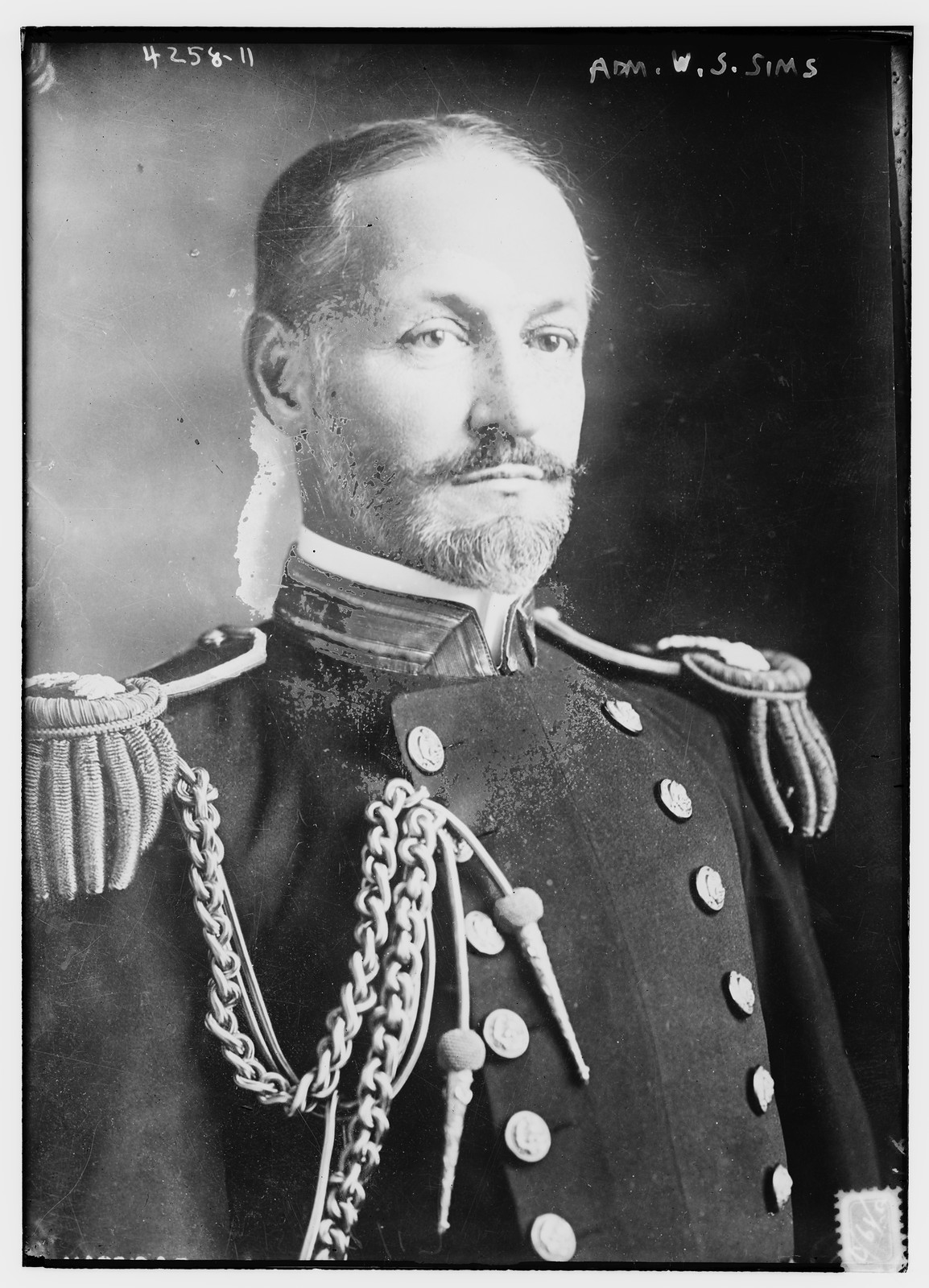 Adm. W.S. Sims, n/a — historic photograph