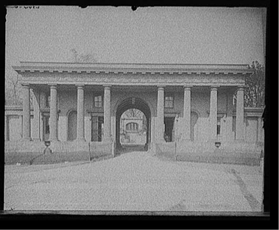 Entrance to Laurel Hill Cemetery, Philadelphia, Pa., [1905?] — historic photograph