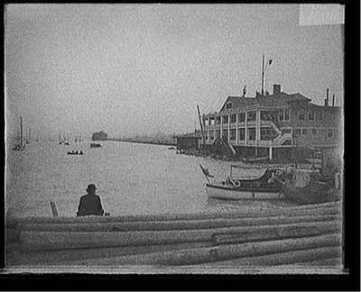 [Columbia Yacht Club, Chicago, Ill.]