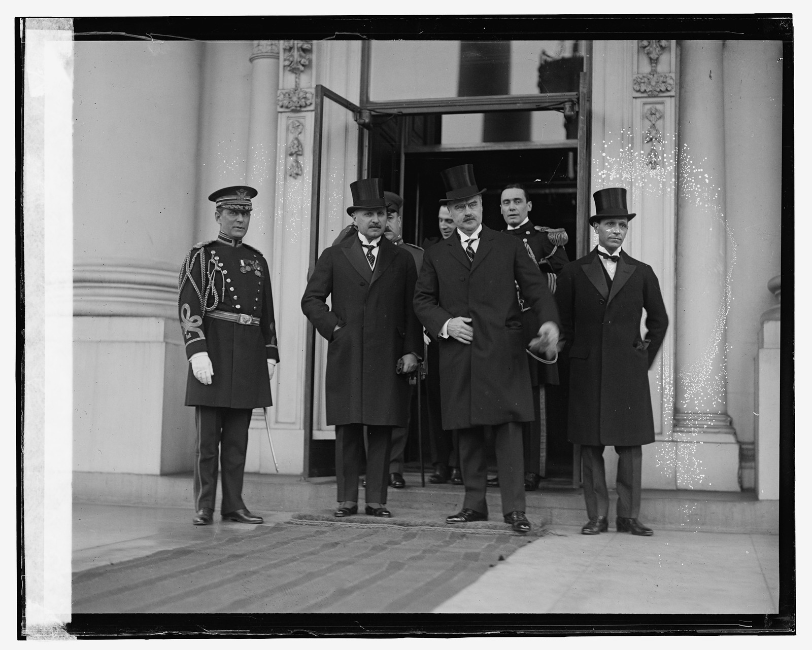 Buell, Pueyrredon, Wright, 3/10/24, [19]24 March 10. — historic photograph