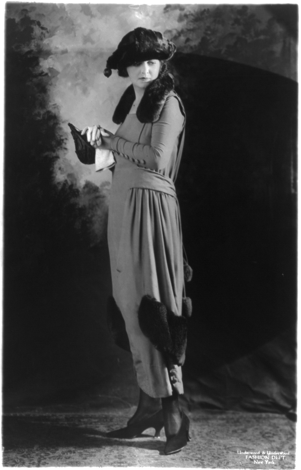3 women modelling dresses: A frock of Du-Bel, c1919 Oct. 1. — historic photograph