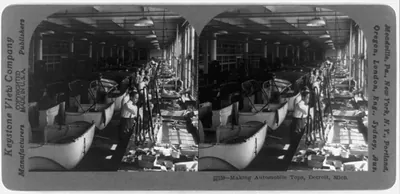 Making automobile tops, Detroit, Mich.