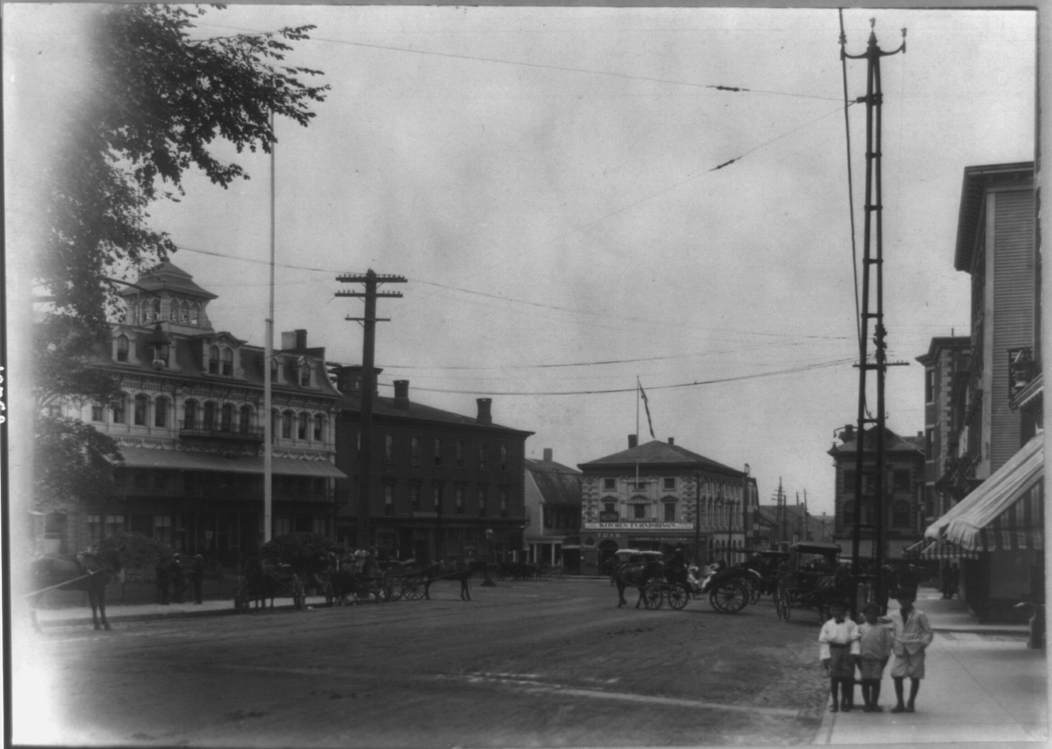 Washington Square, Thames & Touro Streets, Newport, Rhode Island, [no date recorded on caption card] — historic photograph