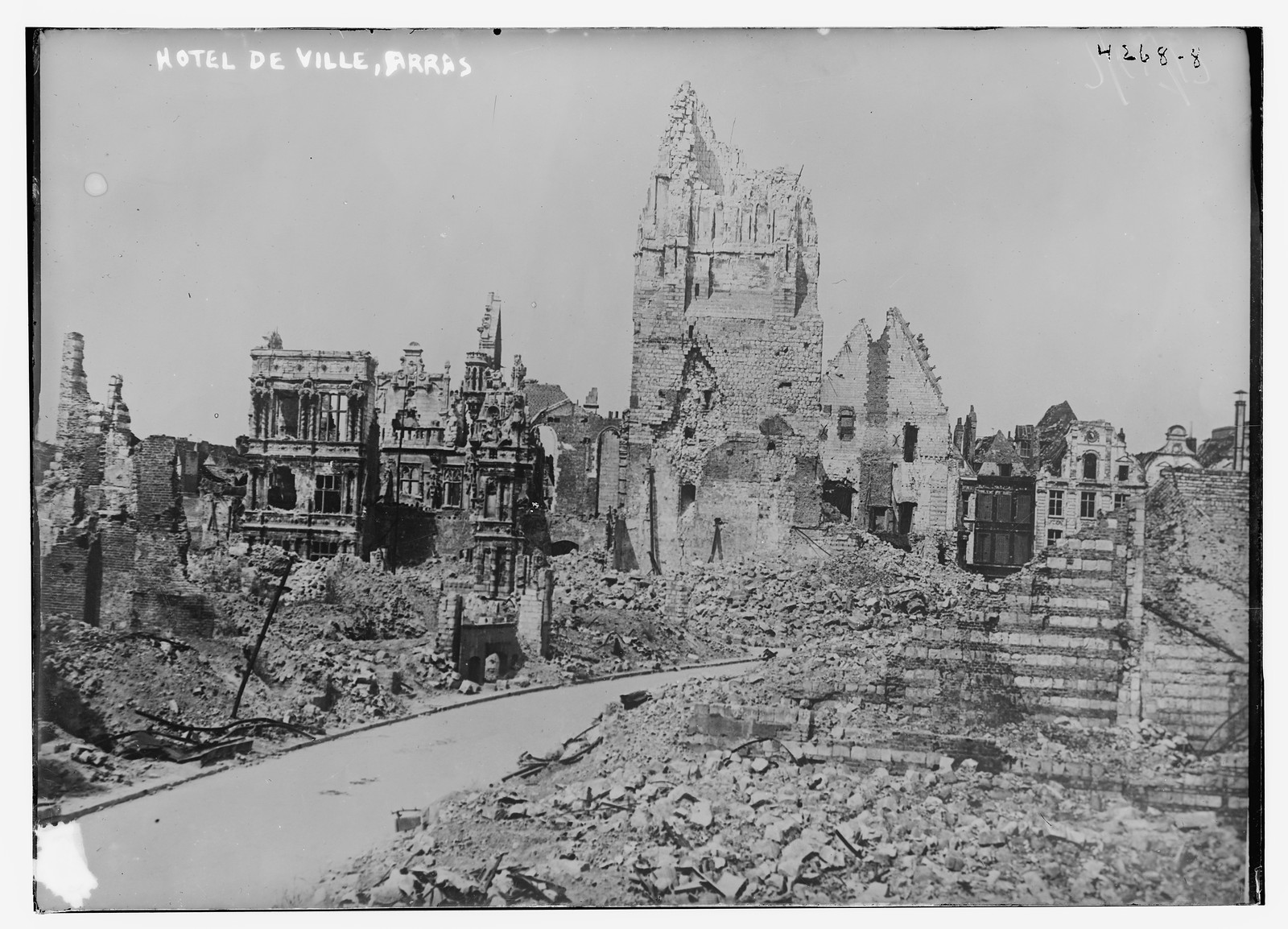Hotel de Ville, Paris, n/a — historic photograph