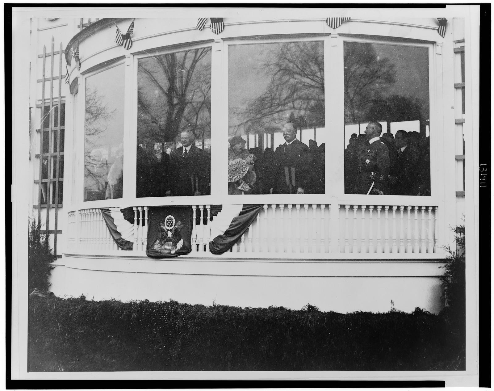 Hoover, Mrs. Hoover & Taft, [1929 March 4] — historic photograph