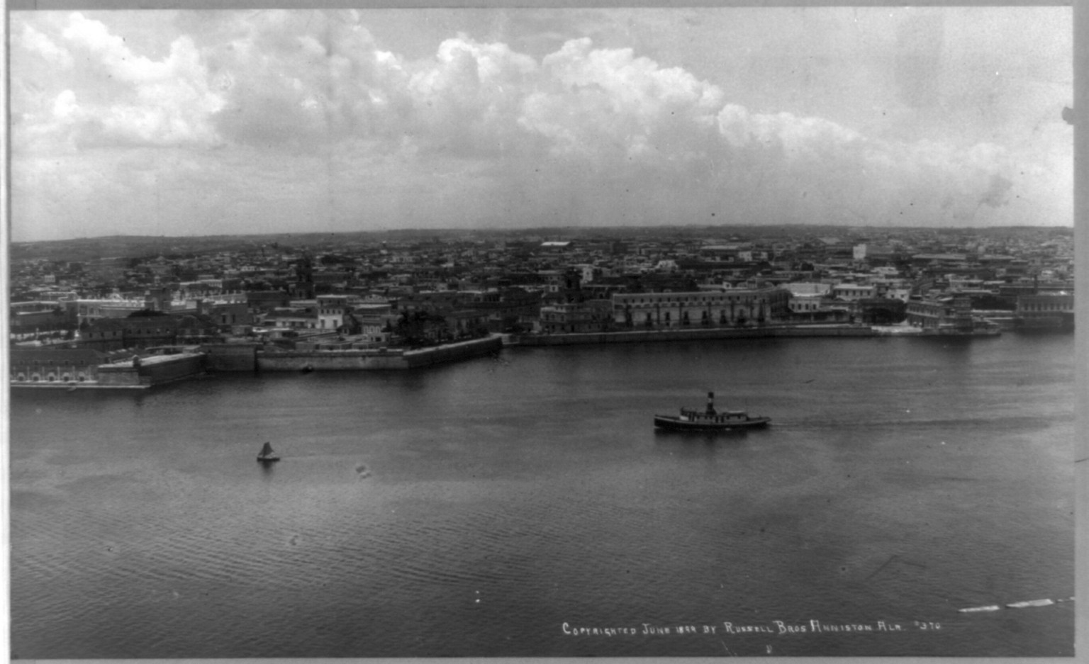 Panorama of Havana, Cuba, c1899. — historic photograph