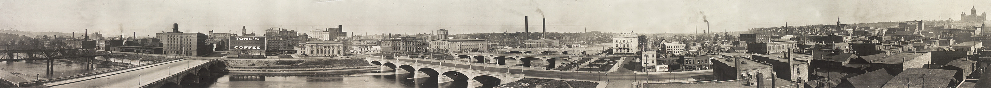 Des Moines river front, Iowa, 1919, 1919 — historic image