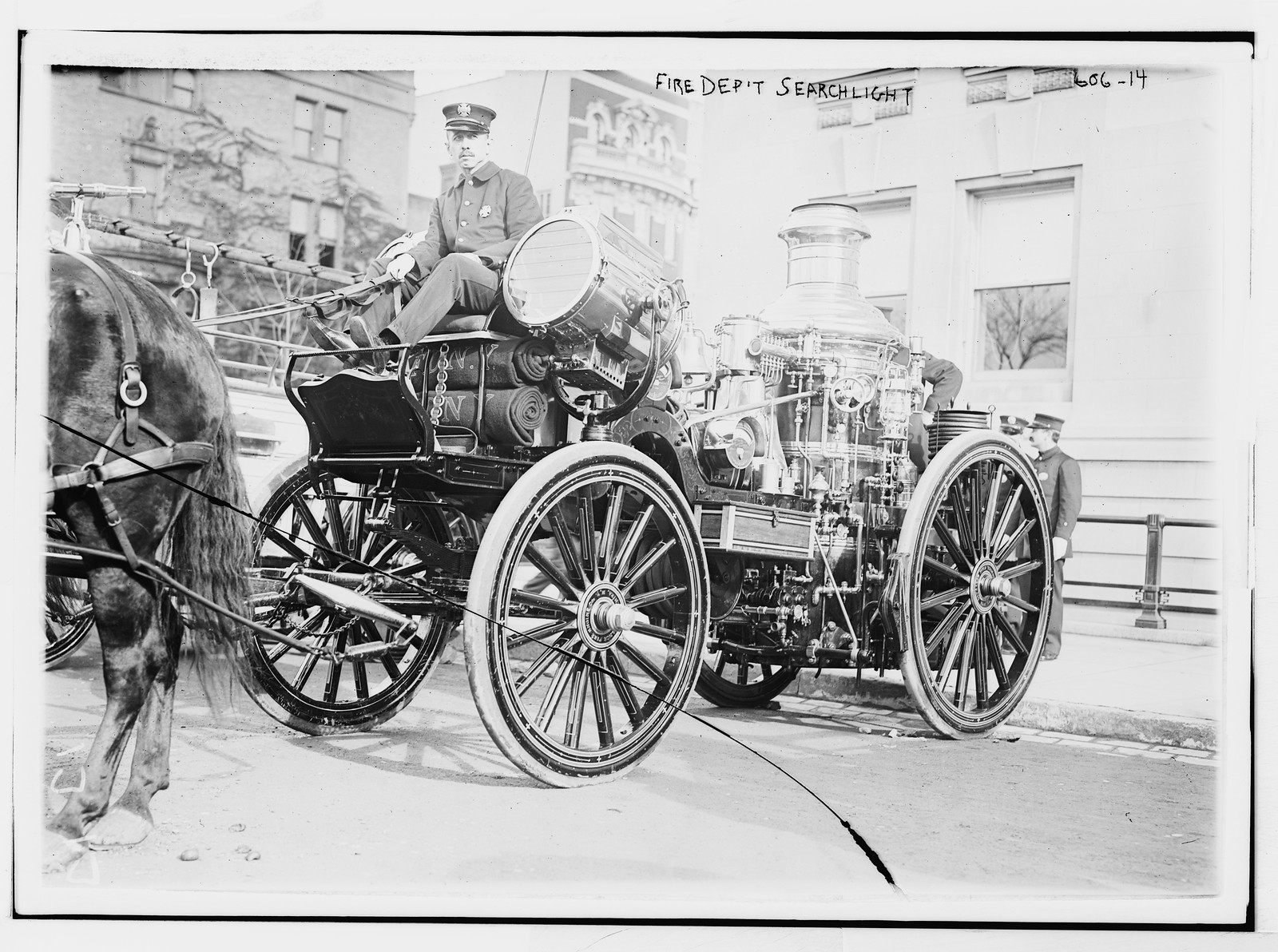 Fire De't searchlight, New York, n/a — historic photograph